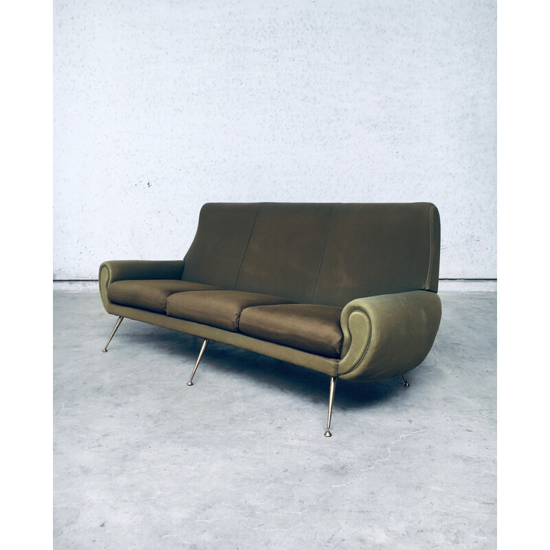 Italian midcentury sofa by Gigi Radice for Minotti, Italy 1950s