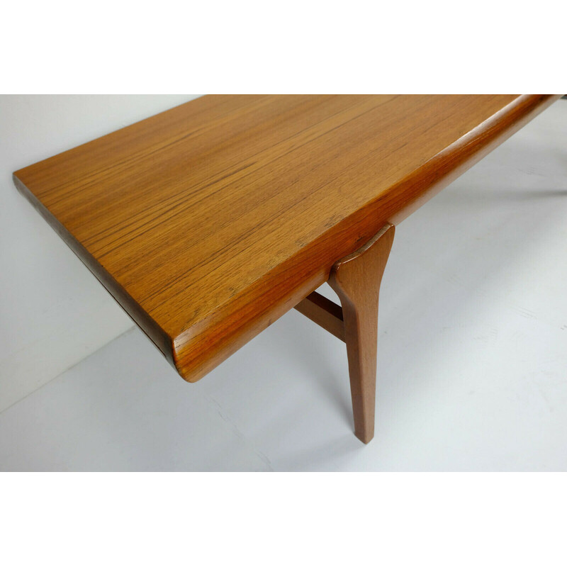 Mid-century coffee table in solid teak by Johannes Andersen for Silkeborg, Denmark