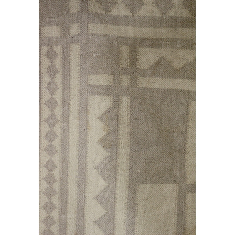 Vintage light colored wool rug, 1970-1980s