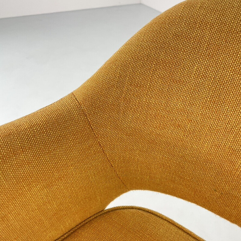 Cadeirão Vintage "Conferência" de Eero Saarinen para Knoll, Itália 1960