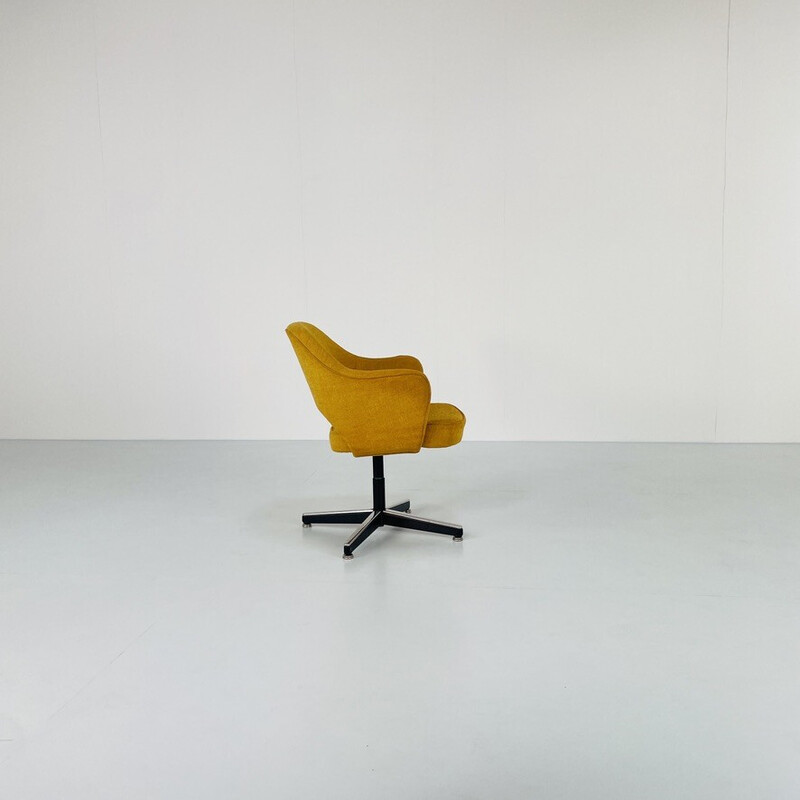Cadeirão Vintage "Conferência" de Eero Saarinen para Knoll, Itália 1960
