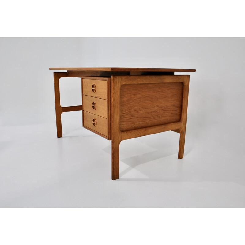 Bureau vintage en bois avec 3 tiroirs par Arne Vodder, 1960