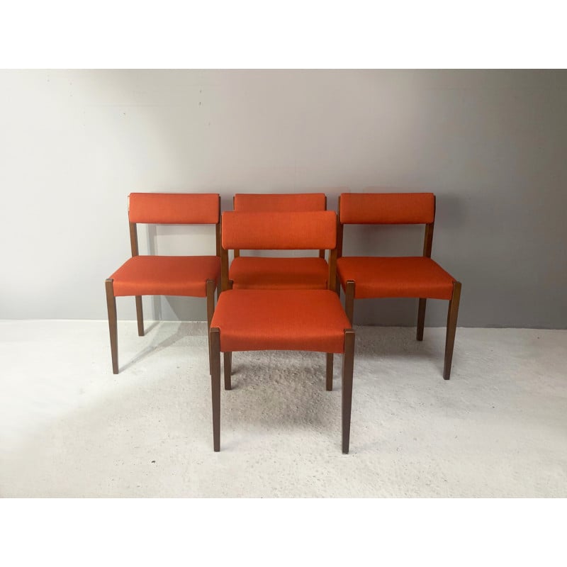 essence vallei Regulatie Set van 4 vintage stoelen bekleed met oranje stof, 1960