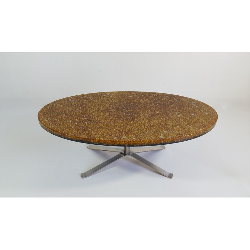 Table basse ovale en verre, résine et acier, Pierre GIRAUDON – 1970