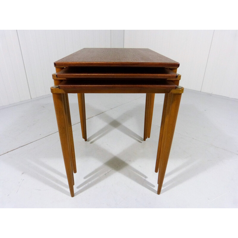 Opal set of 3 nesting tables in teak - 1950s