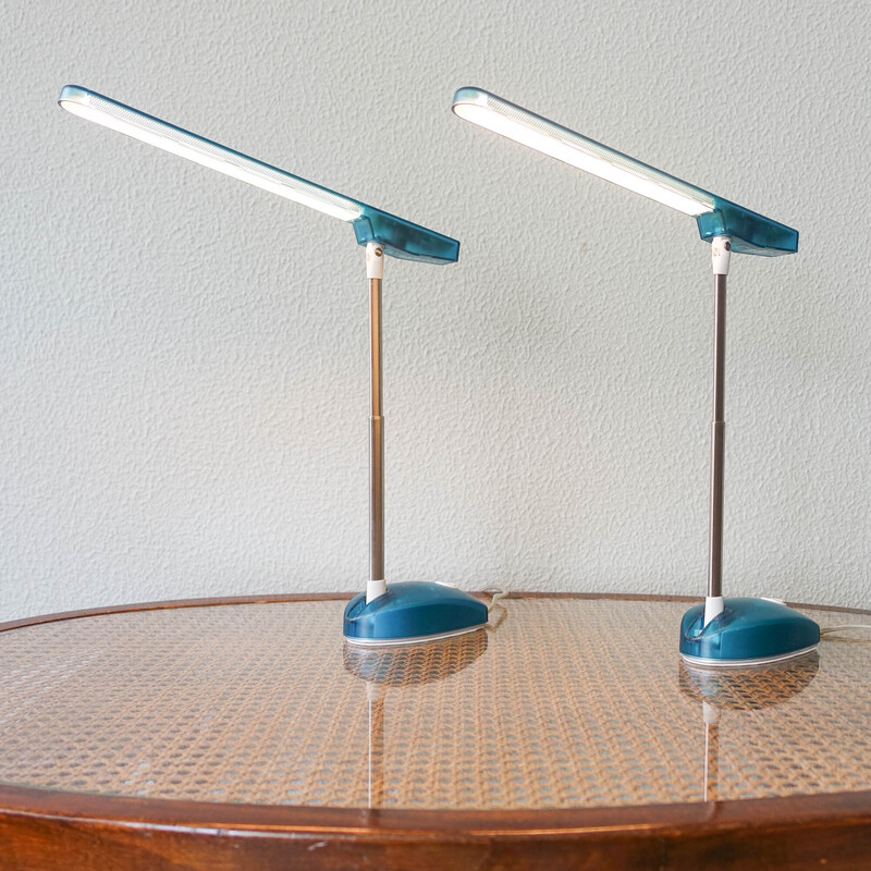 Pareja de lámparas de mesa Microlight italianas de época, de Ernesto Gismondi para Artemide, 1990