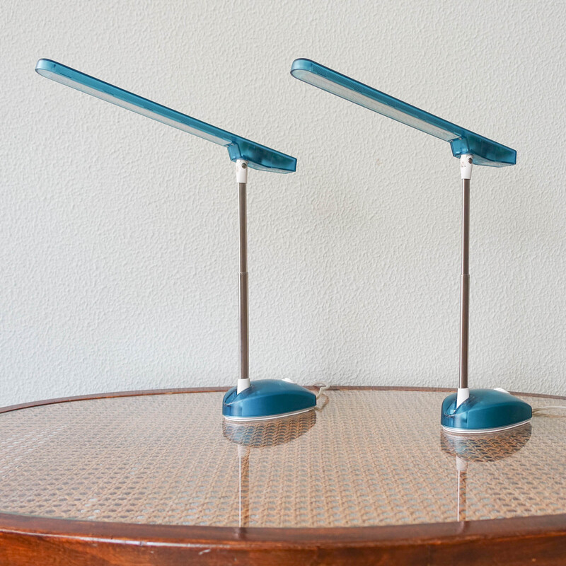 Pareja de lámparas de mesa Microlight italianas de época, de Ernesto Gismondi para Artemide, 1990