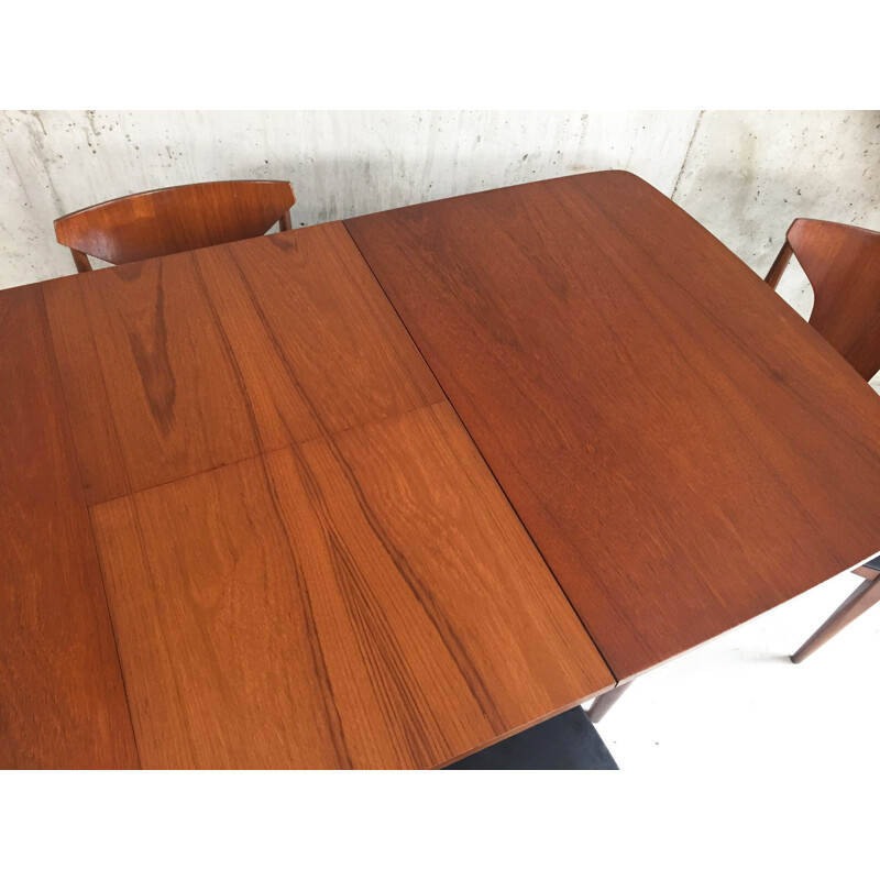 Mid century Danish extendable teak dining table with 4 chairs - 1970s