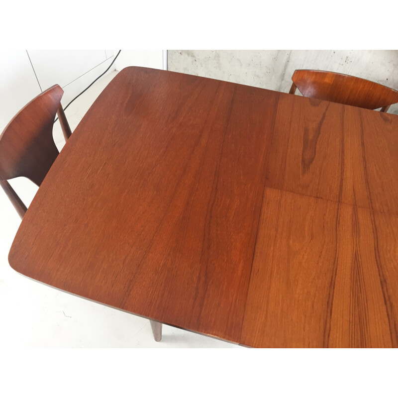 Mid century Danish extendable teak dining table with 4 chairs - 1970s