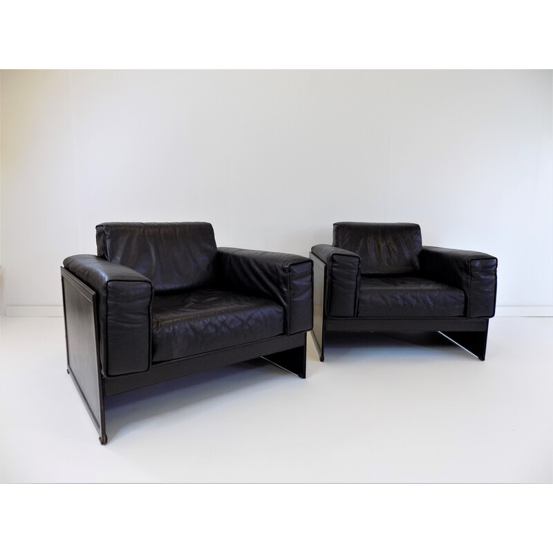 Pair of vintage Korium Km 3/1 leather armchairs by Tito Agnoli for Matteo Grassi