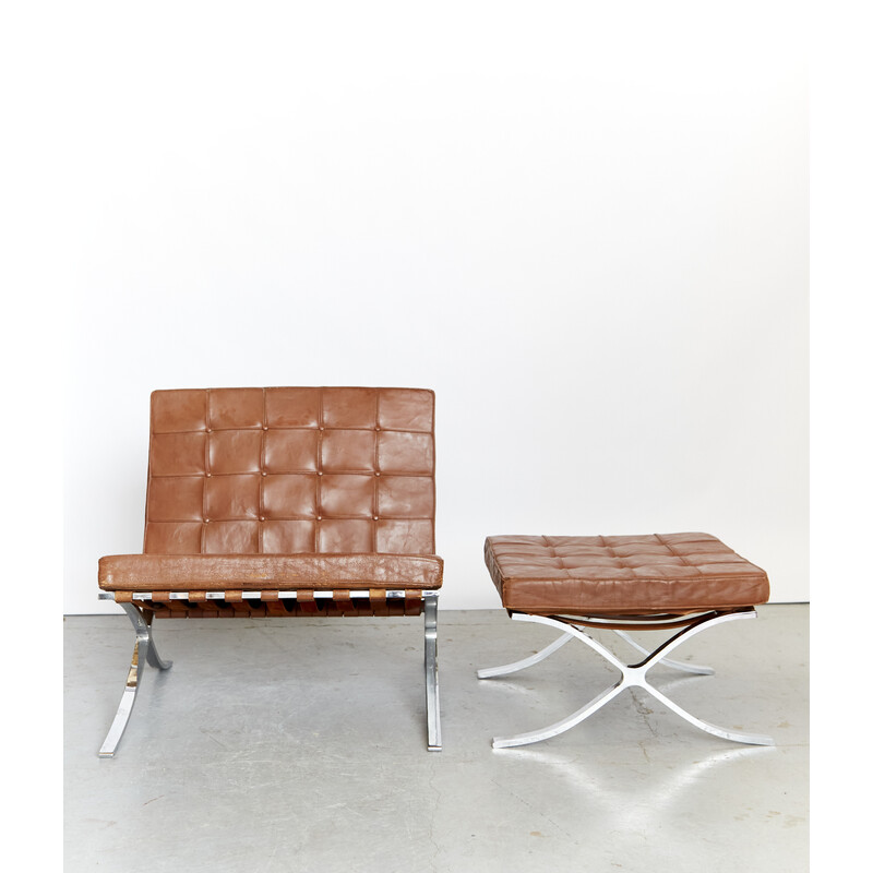 Vintage Mr90 Barcelona armchair and ottoman by Ludwig Mies van der Rohe for Knoll International