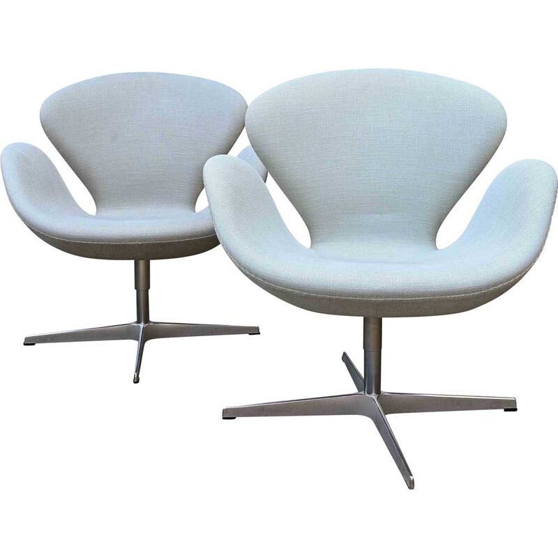 Poltrone vintage Swan di Arne Jacobsen per Fritz Hansen, 2013