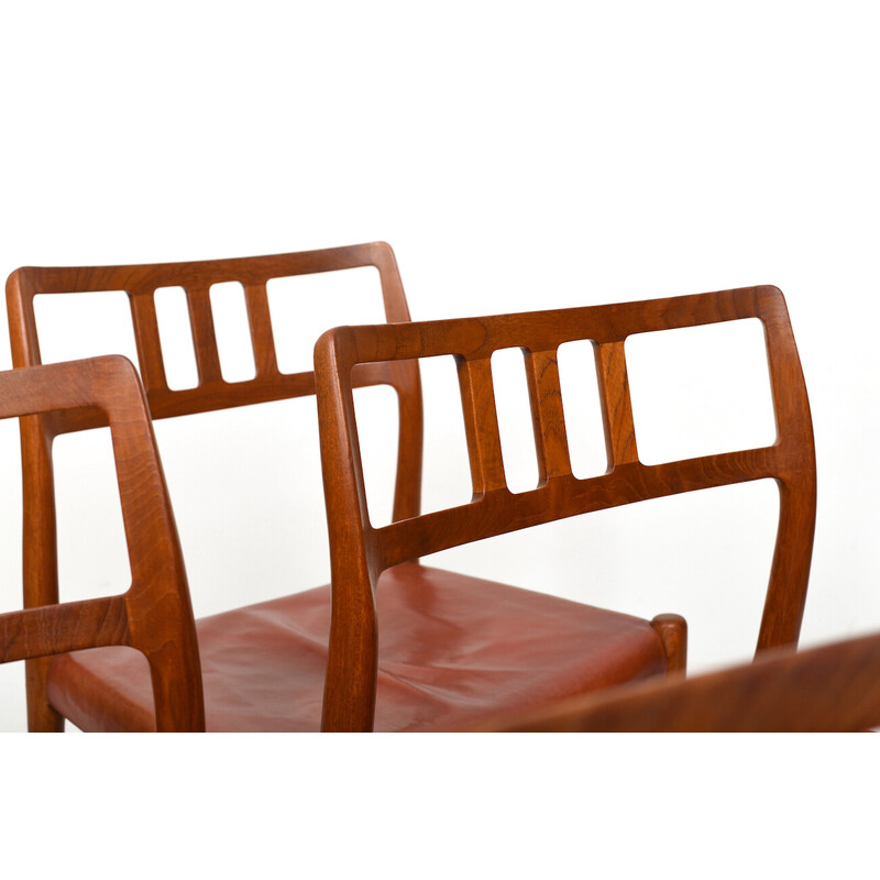 Conjunto de 6 cadeiras de teca vintage e de couro vermelho indiano por Niels O. Møller, 1960