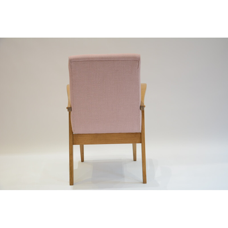 Armchair "300-123" in pink, M. PUCHALA - 1950s