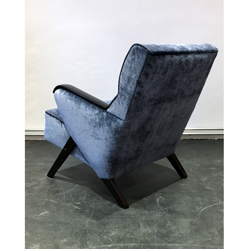 Mid-century blue lounge chair and ottoman in velvet and wood - 1950s