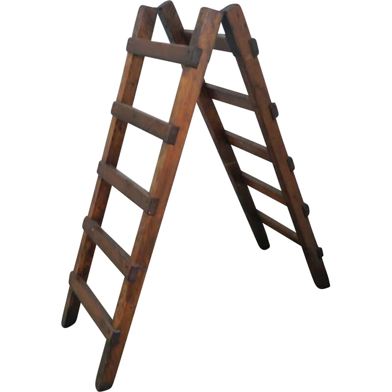 Vintage-Treppe zum Aufklappen aus Tannenholz