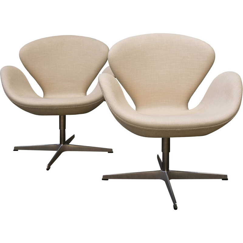 Swan vintage fauteuil van Arne Jacobsen voor Fritz Hansen, 2013