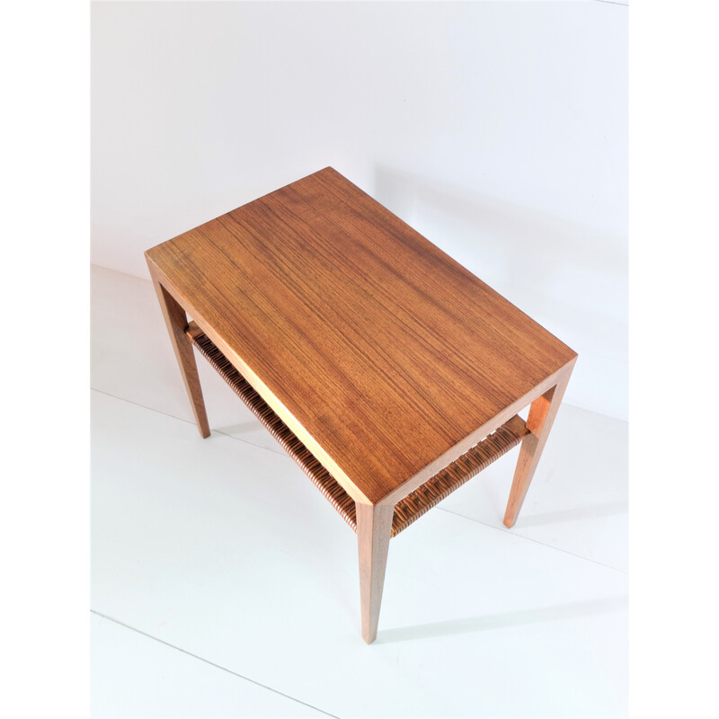 Mesa lateral de teca Vintage por Severin Hansen para Haslev Mobelsnedkeri, Dinamarca 1960