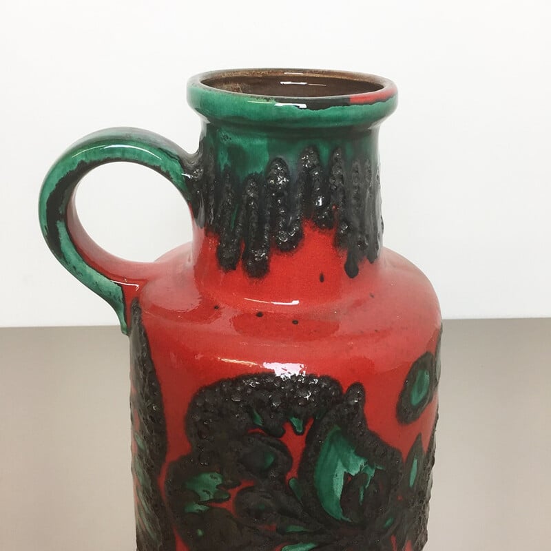 Vintage vase in fat lava optic - 1970s