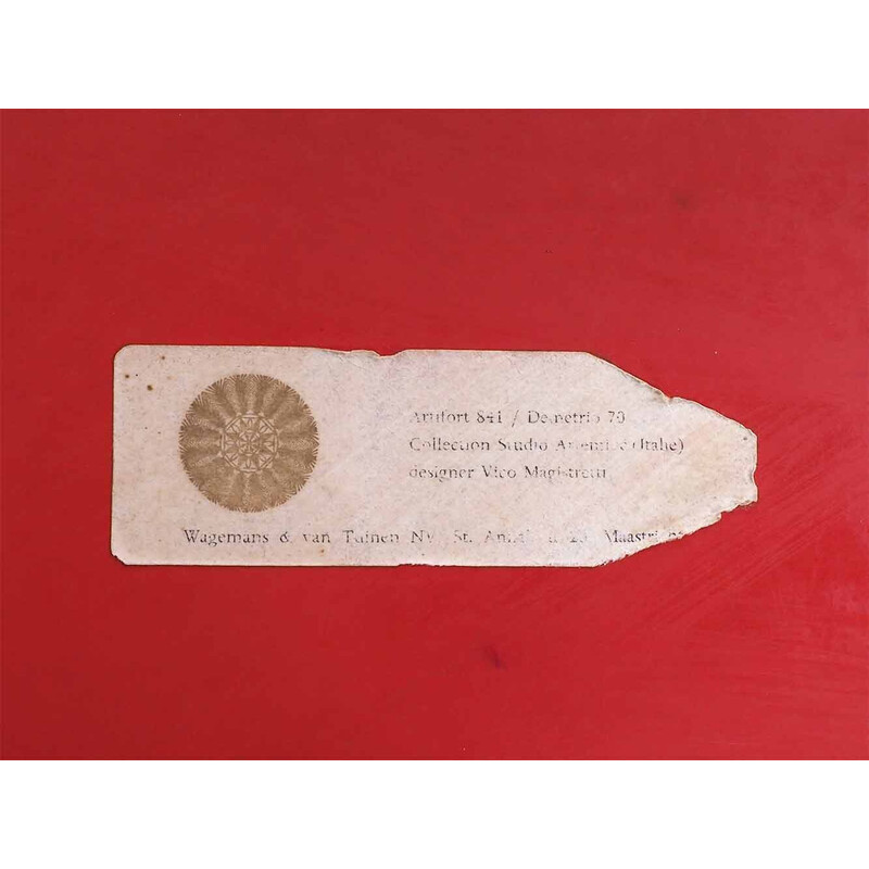 Alter roter Couchtisch von V. Magistretti für Studio Artemide, 1966