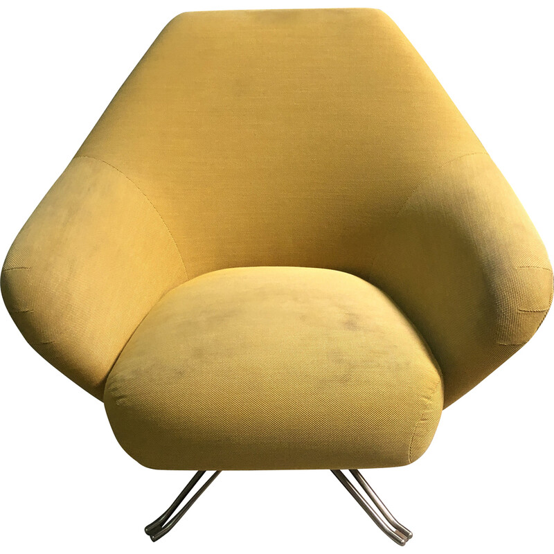 P32 vintage fauteuil van Osvaldo Borsani voor Tecno