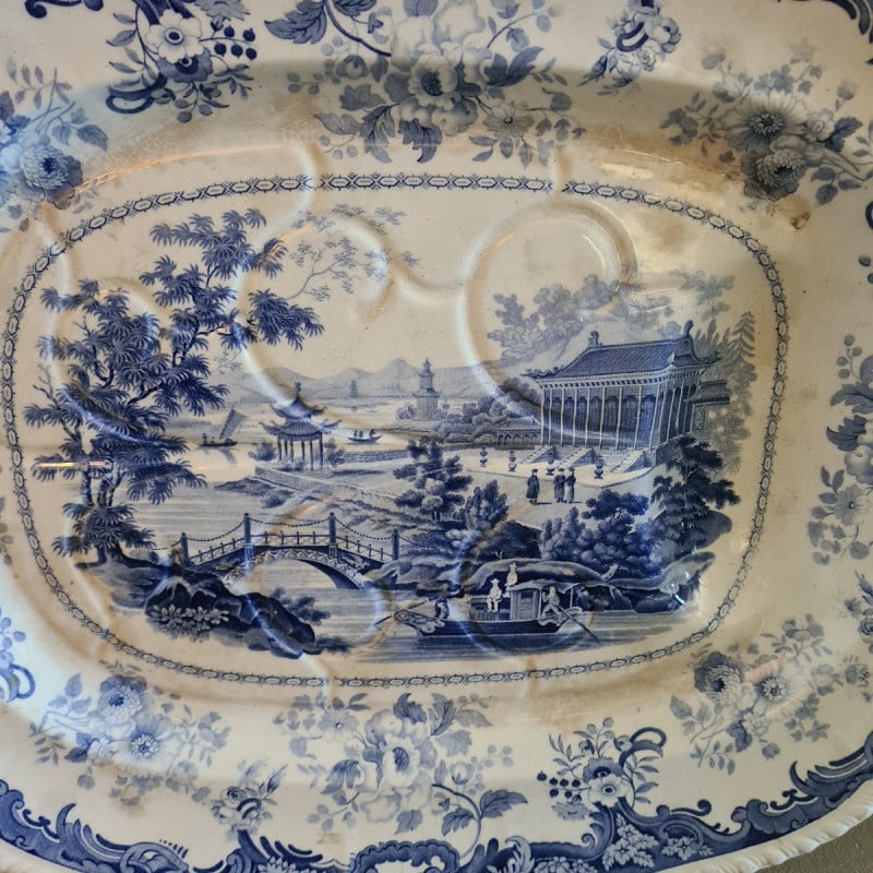 Assiette de service à viande vintage en porcelaine bleue et blanche, 1830