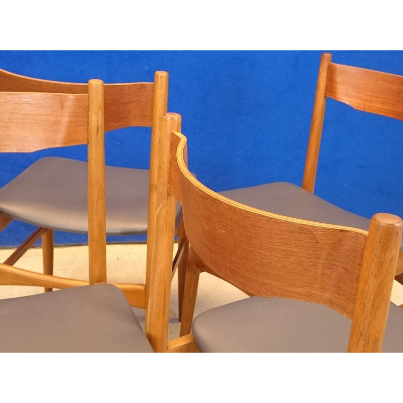 Set of 4 vintage Scandinavian chairs in teak - 1950s