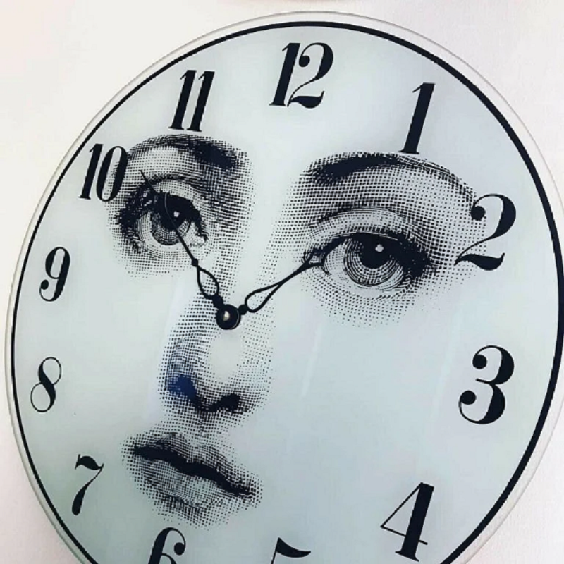 Vintage-Wanduhr Viso von Fornasetti für Lina Cavalieri