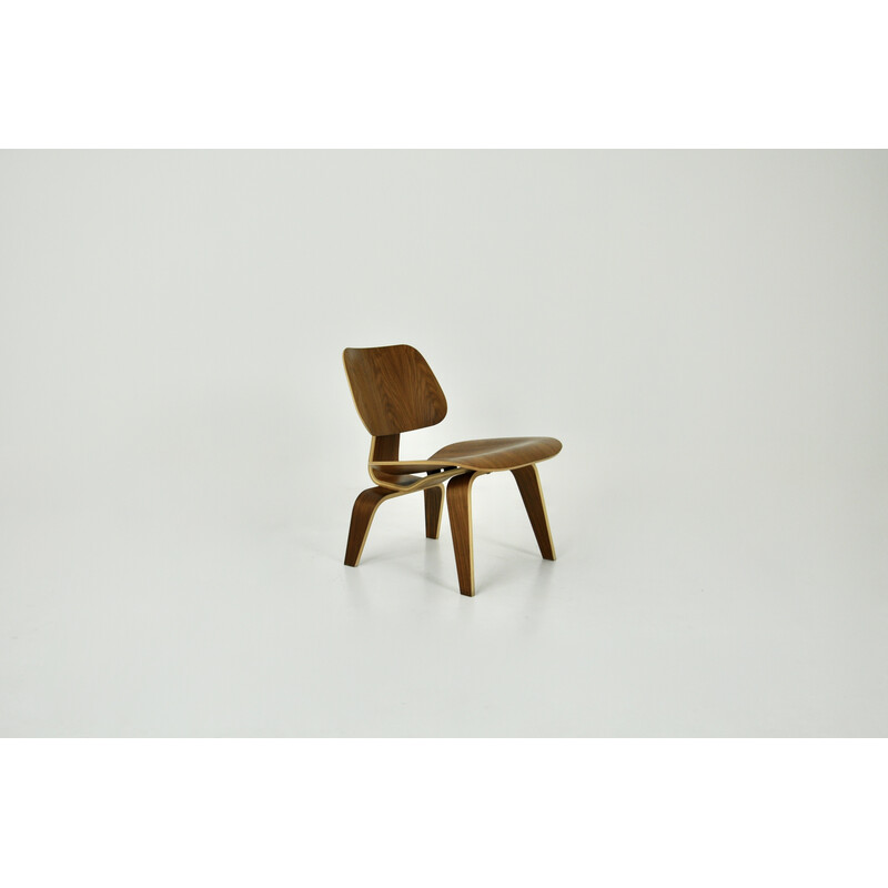 Vintage plywood armchair Lcw by Charles Eames for Herman Miller, 1950