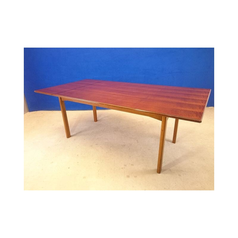 Scandinavian dining table in Rio rosewood - 1950s