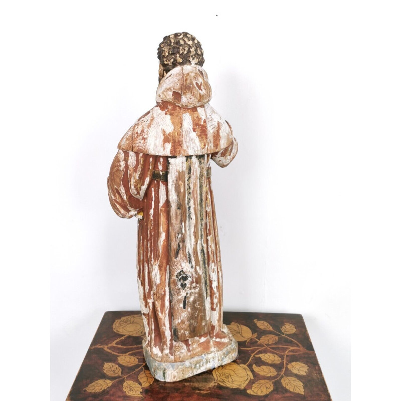 Figura religiosa santa policromada do sul da Europa de meados do século
