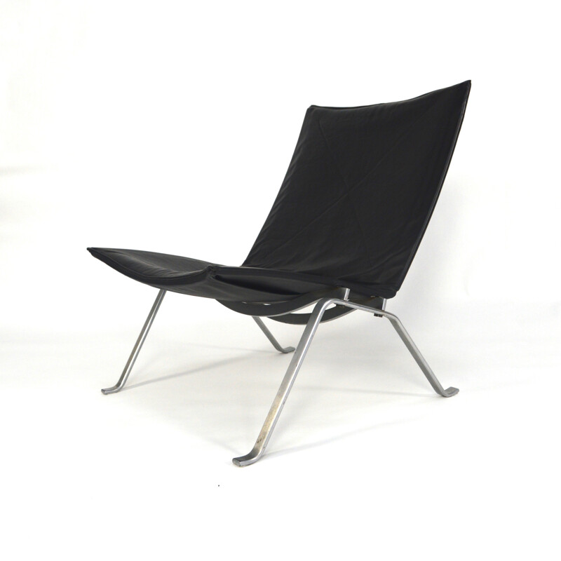 E. Kold Christensen "PK22" black easy chair, Poul KJAERHOLM - 1950s