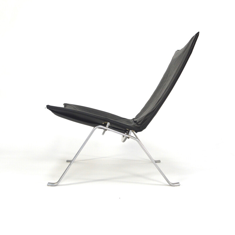 E. Kold Christensen "PK22" black easy chair, Poul KJAERHOLM - 1950s