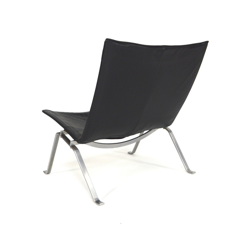 E. Kold Christensen "PK22" black easy chair, Poul KJAERHOLM - 1950s