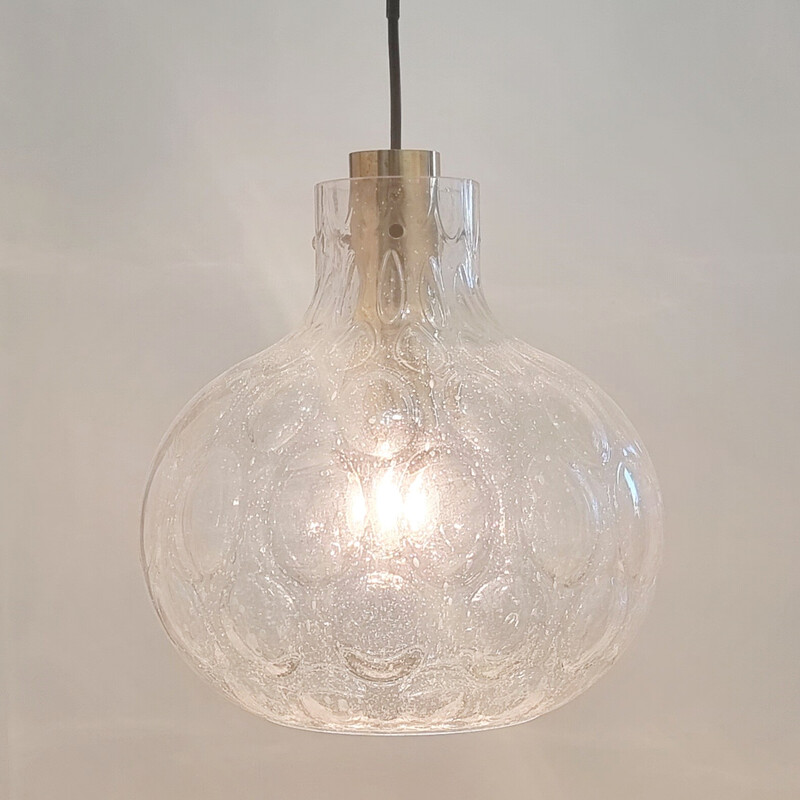 Lámpara de suspensión vintage de vidrio burbuja y latón de Helena Tynell para Limburg, Alemania 1960