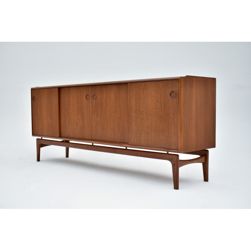 Vintage model Mk189 teak sideboard by Arne Hovmand Olsen for Mogens Kold, Denmark