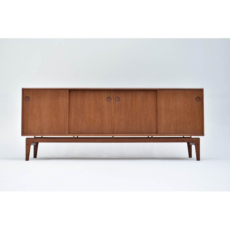 Vintage model Mk189 teak sideboard by Arne Hovmand Olsen for Mogens Kold, Denmark