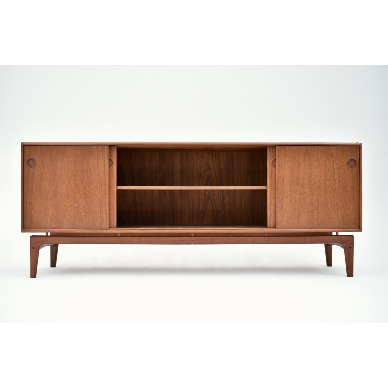 Vintage model Mk189 teak sideboard by Arne Hovmand Olsen for Mogens Kold, Denmark