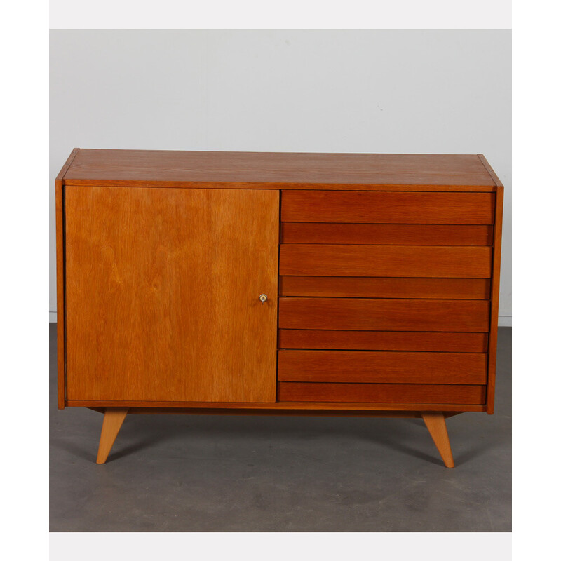 Vintage eiken kast model U-458 van Jiri Jiroutek voor Interier Praha, 1960