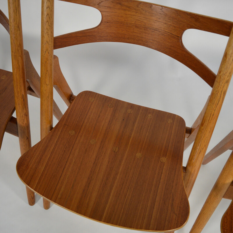 Dining set "AT-303" with teak top table and "Sawbuck" chairs, Hans J. WEGNER - 1950s