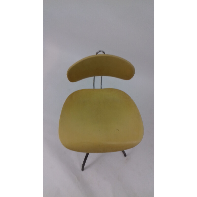 Wilde and Spieth adjustable yellow desk chair, Egon EIERMANN - 1950s 