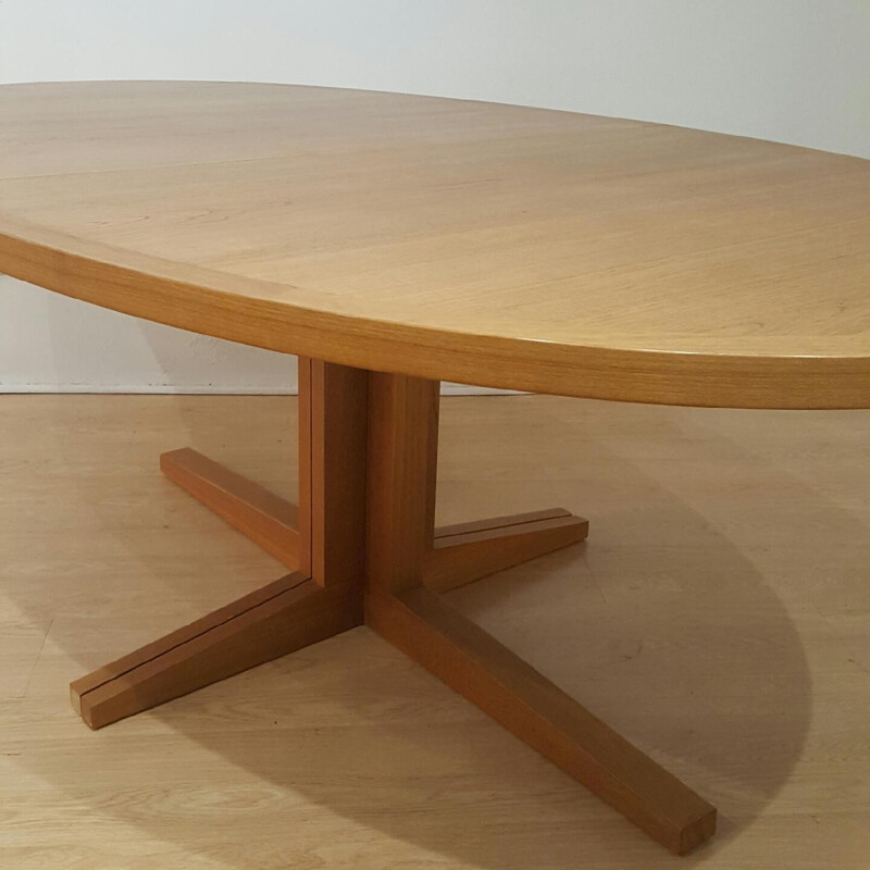 Grande table ovale en teck blond, John MORTENSEN - 1960