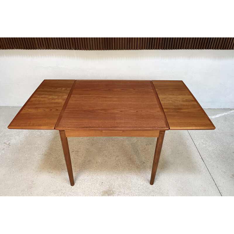 Danish vintage extendable square teak dining table by Poul Hundevad for Hundevad and Co., 1960s