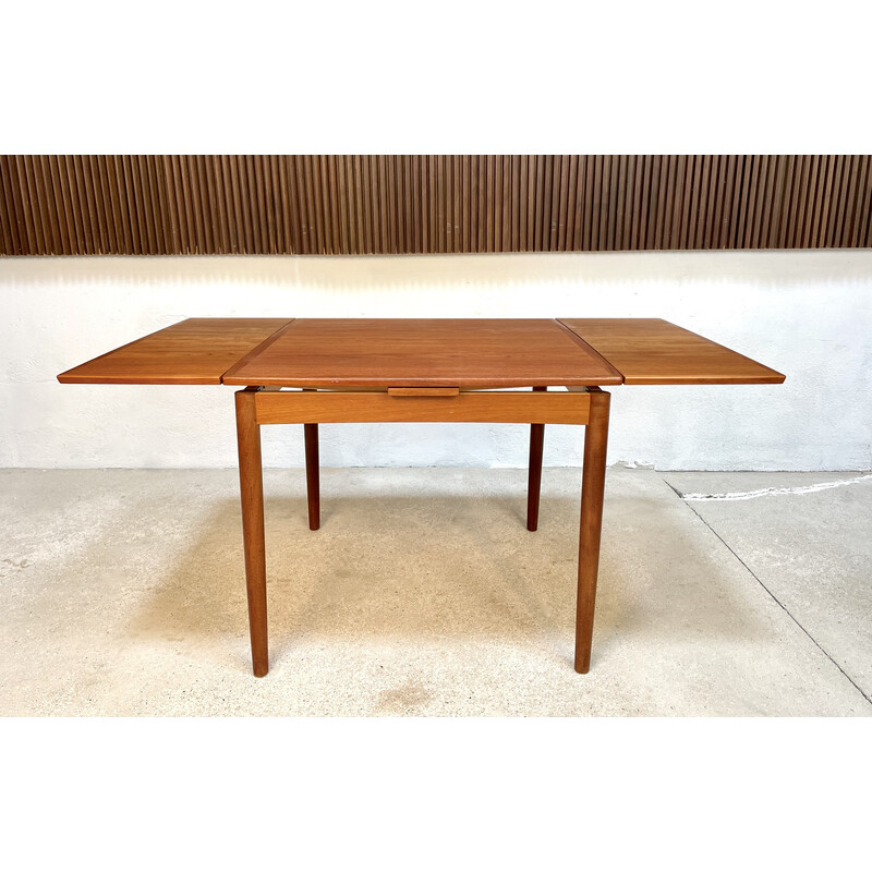 Mesa dinamarquesa de teca quadrada de Poul Hundevad para Hundevad and Co, 1960