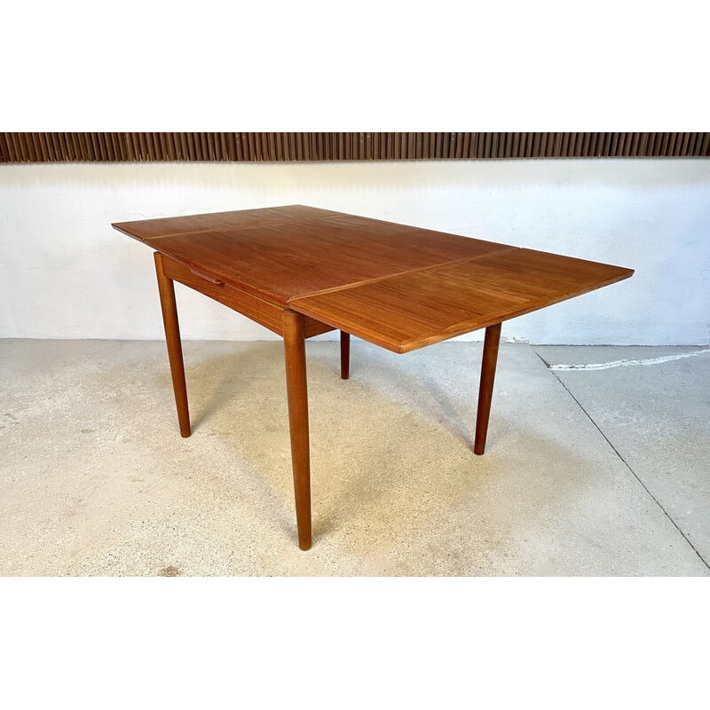 Danish vintage extendable square teak dining table by Poul Hundevad for Hundevad and Co., 1960s