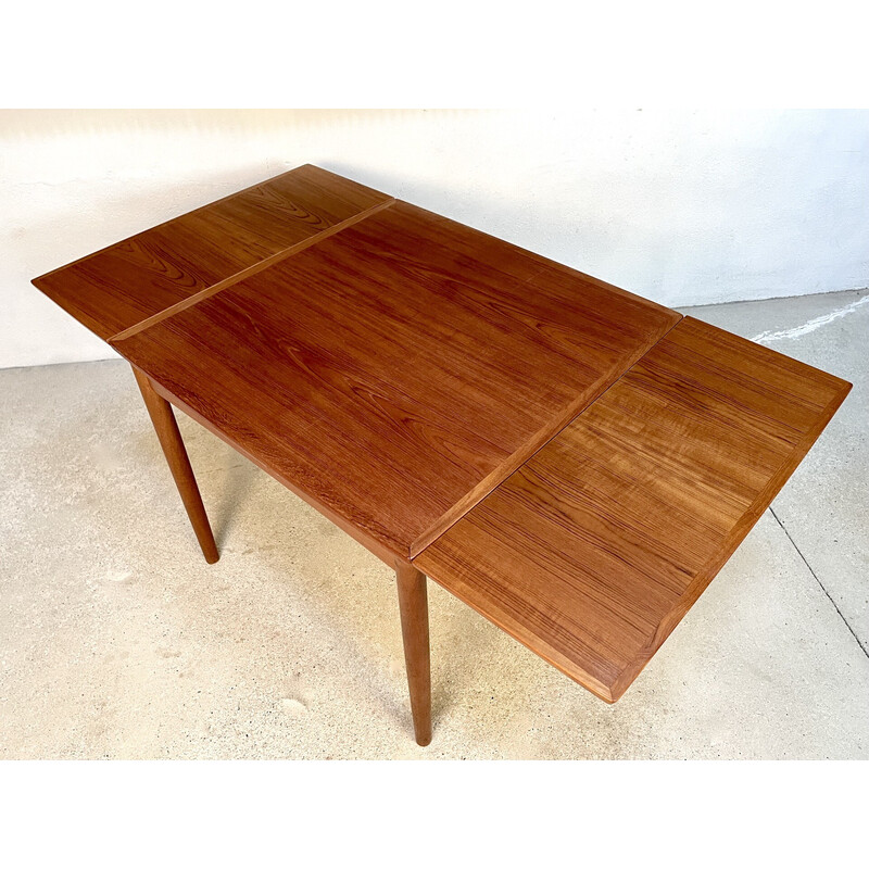 Danish vintage extendable square teak dining table by Poul Hundevad for Hundevad and Co., 1960s