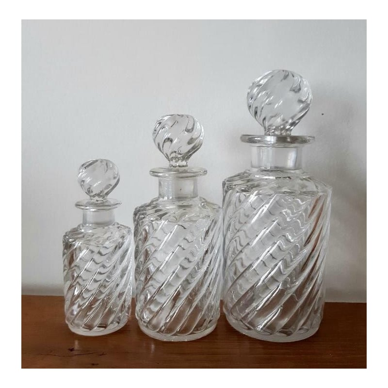 Lot de 3 flacons vintage en cristal Baccarat modèle Bambou, 1910