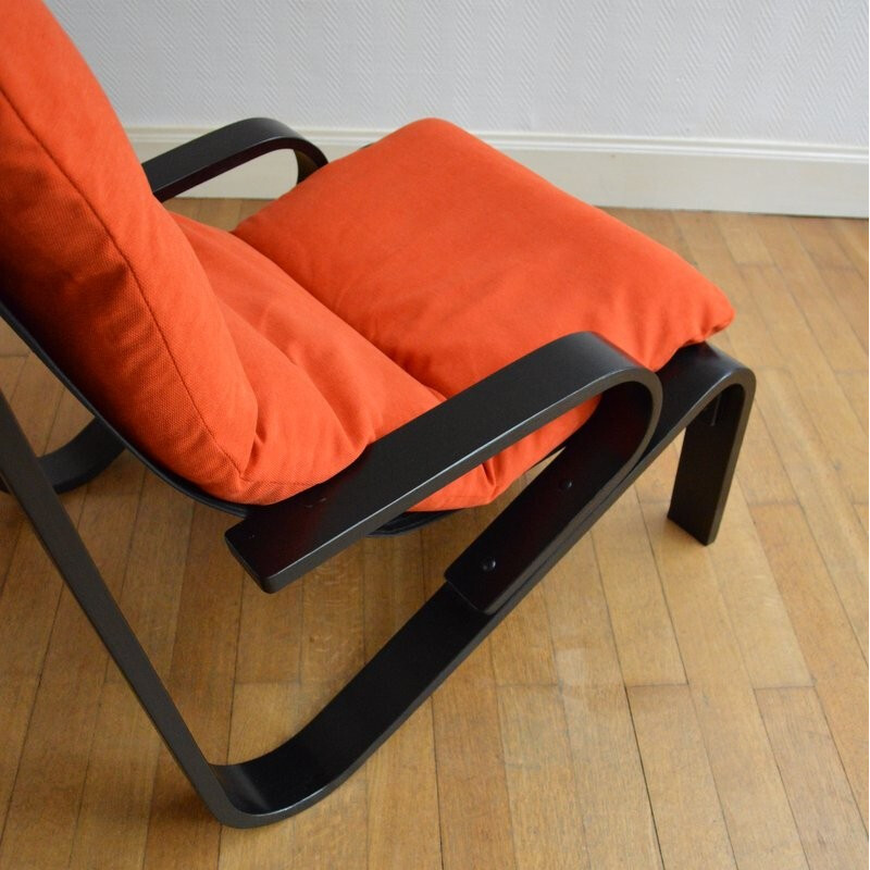 Fauteuil scandinave design en orange et noir - 1980