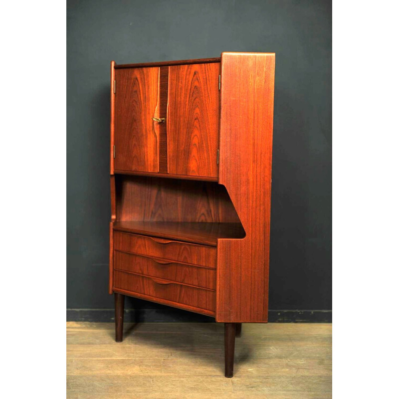 Teak corner bar in teak with lock, Gunni OMANN - 1970s