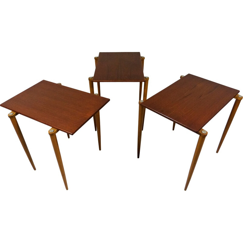 Opal set of 3 nesting tables in teak - 1950s